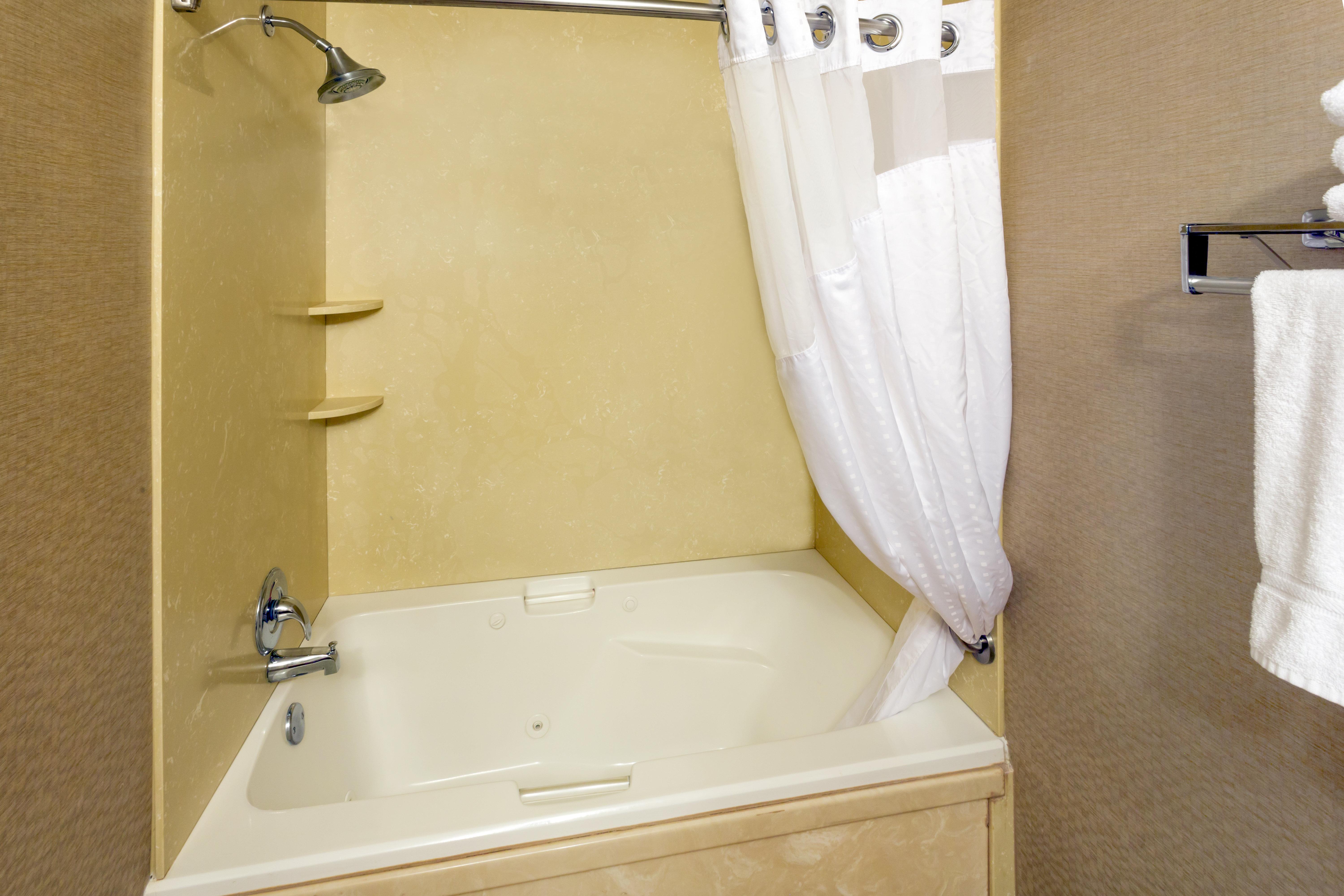 Holiday Inn Express Roseburg By Ihg Exterior foto